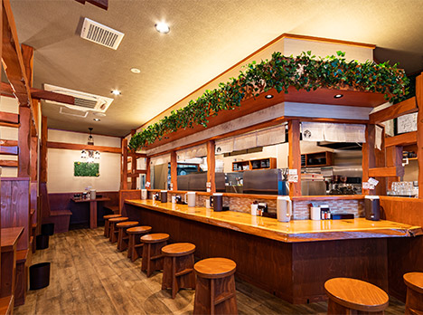 らーめん草木塔（そうもくとう）の店内写真